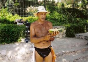 majorca calador beach pineapple seller