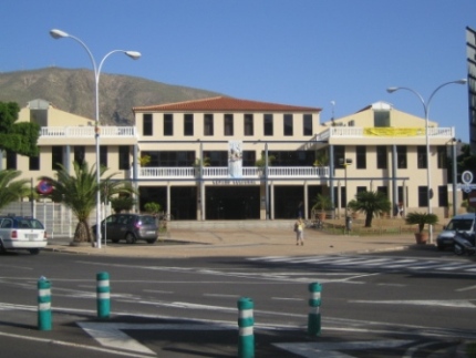 los-cristianos-centro-cultural.jpg