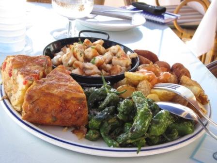 Los-Cristianos-mixed-tapas-cafe-tarajales.jpg