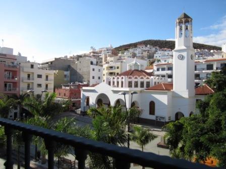 Los-Cristianos-plaza-carmen.jpg