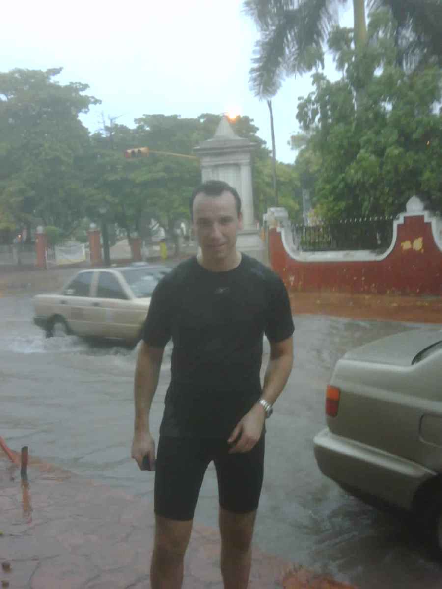 Pat Cummins in mexico cycle ride