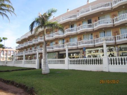 Tenerife-hotel-cleopatra-external-marco-antonio.jpg