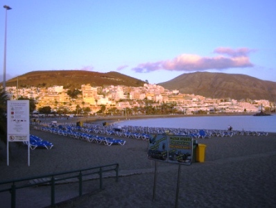 Tenerife-playa-de-las-vistas.jpg