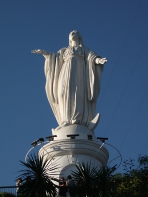 chile-virgen-statue.JPG