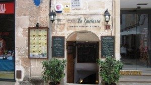 Menorca-2013-La-Guitarra-restaurante.jpg