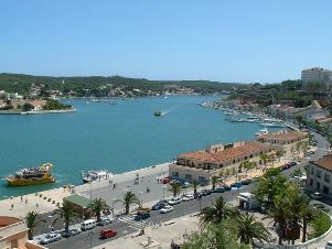 menorca-mahon-harbour.JPG