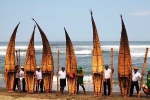 peru-fishermen-huanchaqueros.jpg