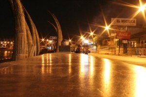 peru-huanchaco-boardwalk-malecon.jpg