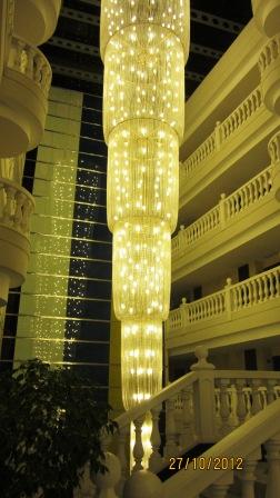 Tenerife-hotel-cleopatra-chandelier.jpg